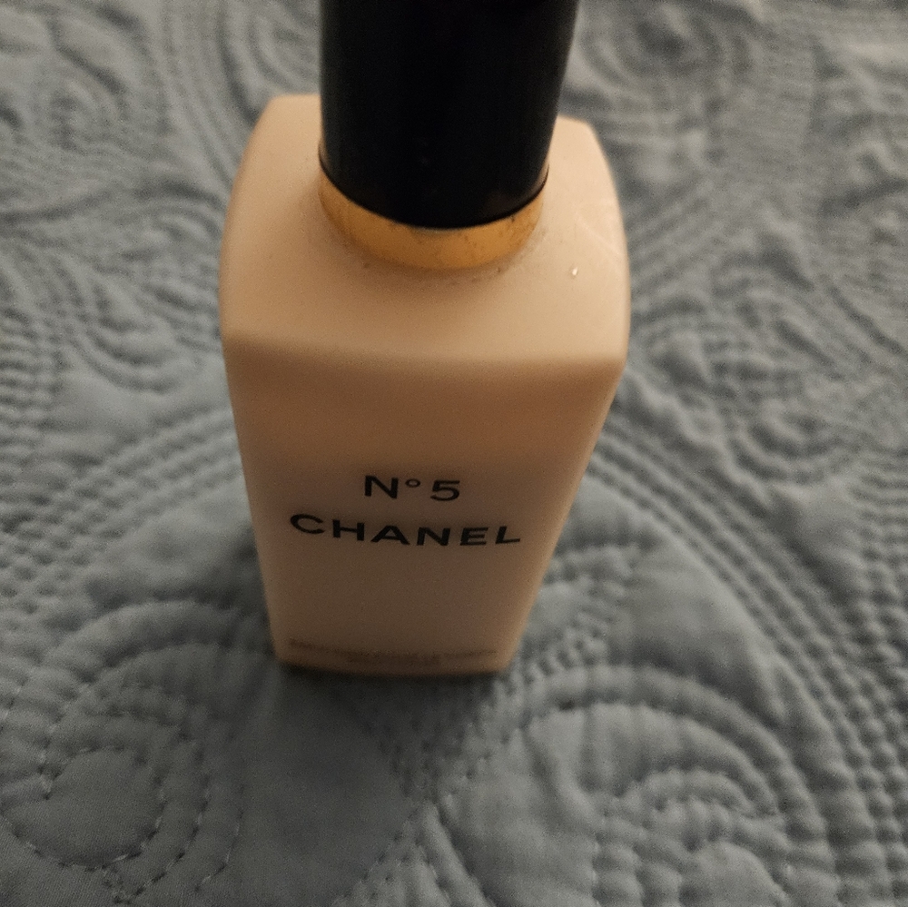 Chanel No. 5 Body Lotion